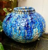 Moon jar